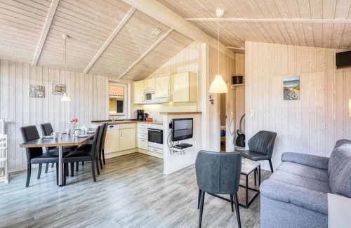Travemuende House | Schatzkiste 9 - Dorf 4