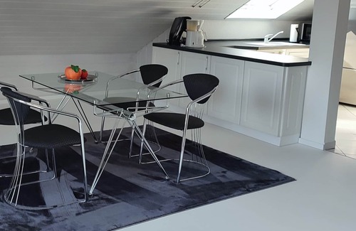 Ortsmitte Apartment | Schauerte holiday apartment, 80 square meters, 1 bedroom, 1 living room/bedroom, max. 4 people