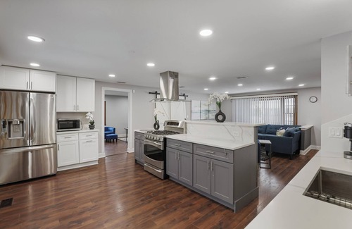 Wasco House | Schaumburg Sanctuary - New!