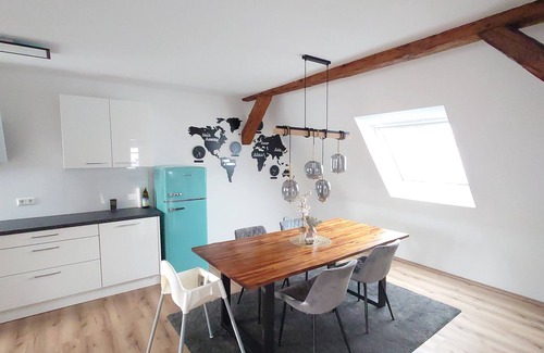 Michelfeld Apartment | Schicke, Neue Wohnung Direkt am Kloster