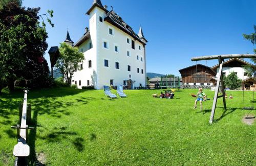 Maishofen Apartment | Schloss Saalhof