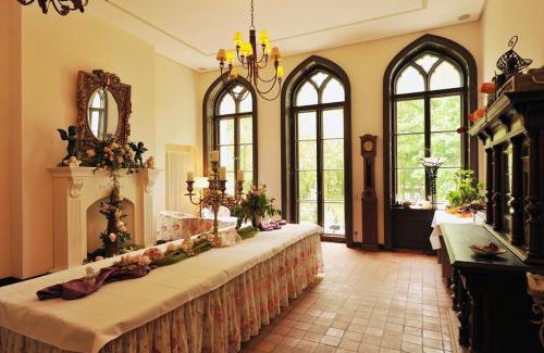 Bredenfelde Hotel | Schlosshotel Bredenfelde
