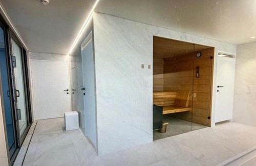 Veurne House | SCHRAVENHOEk met indoorzwembad en sauna