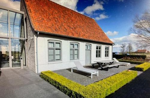 Veurne House | SCHRAVENHOEk met indoorzwembad en sauna