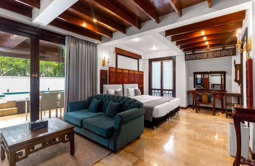 Su Thep Villa | Sclass Villa & Swimming pool , 10 min from airport