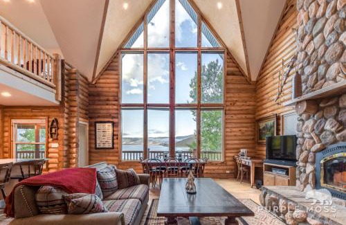 Helper House | Scofield Lakefront Cabin with private dock