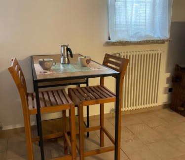 Nus Apartment | Scorcio d autunno