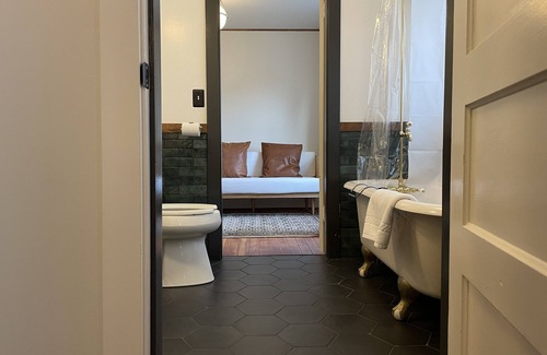 Carlotta Hotel | Scotia Lodge