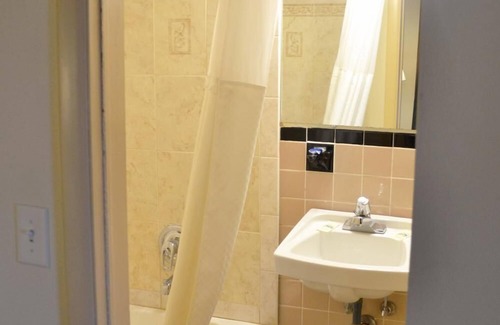 Potsdam Hotel | Scottish Inns Potsdam