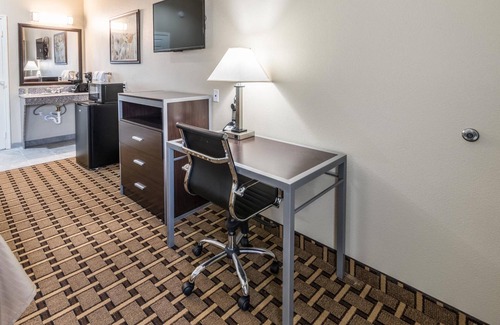 Balch Springs Hotel | Scottish Inns & Suites