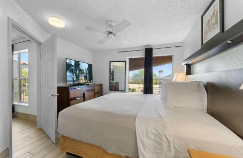 Central Scottsdale Apartment | Scottsdale 1bd King Renovated