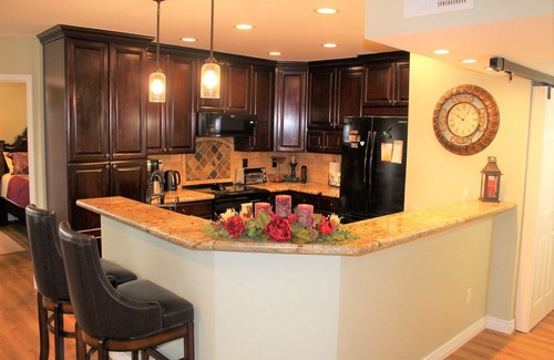 Paradise Valley Village Condo | Scottsdale, AZ - A Prime Location in Paradise Valley!