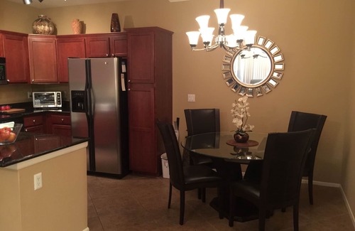 Paradise Valley Village Condo | Scottsdale Kierland Condo in Gated Community