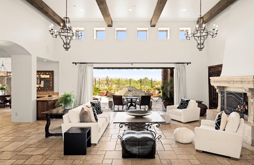 Desert Mountain House | SCOTTSDALE LUXURIOUS DESERT MOUNTAIN VILLA Near Shopping/Hiking/Sept Special