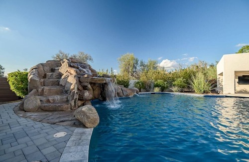 North Scottsdale House | Scottsdale Luxury Villa Pool, Hot Tub, & Games