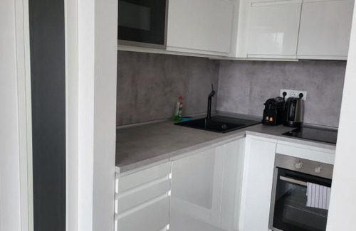 Vizafogo Apartment | SDP Meder B401 Apartment