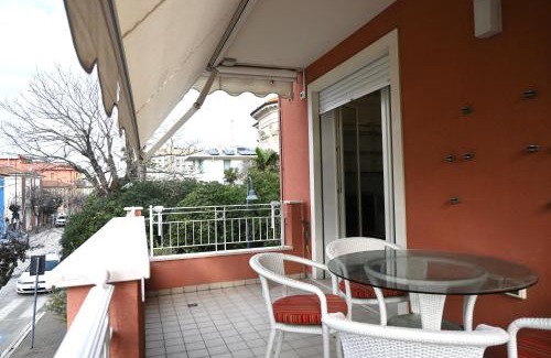 Marotta Apartment | SE134 - Marotta, bilocale con balcone e garage