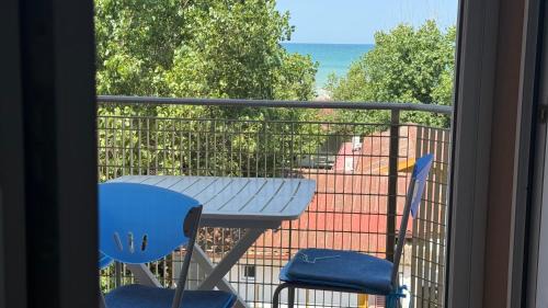 Senigallia Apartment | SE182 - Senigallia, trilocale fronte mare con balcone e posto auto
