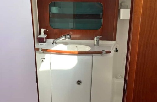 Belem Boat Rental | Sea Bloom - Sleep in Tejo