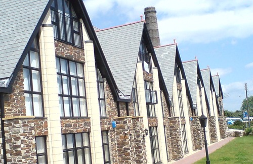 Boscundle Apartment | Sea Breeze Apartment “near the Eden Project”