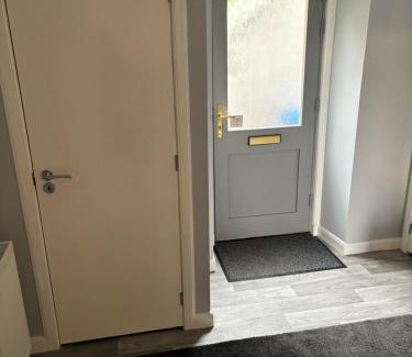 Wick Apartment | Sea Breeze Apartment Wick