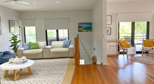 Elizabeth Beach House | Sea Breeze