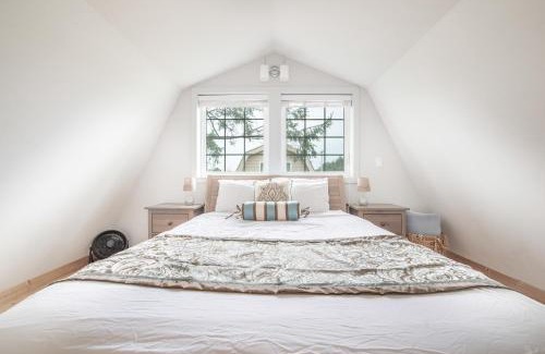 Ocean Shores House | Sea Breeze Cottages