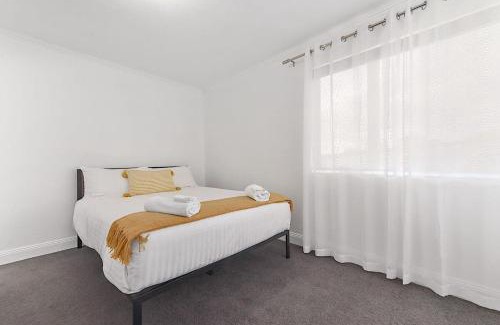Bridport House | Sea Breeze Escape
