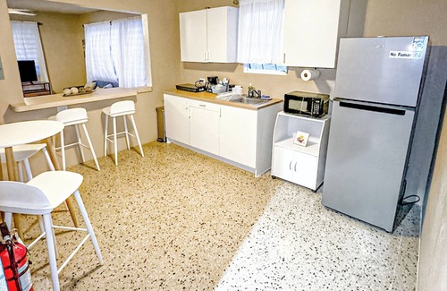 Sardinera Apartment | Sea Breeze Escape - - Spacious 3-bedroom near Beach and Marina in Fajardo, PR