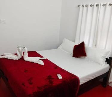 Mararikulam Hotel | Sea Breeze Marari Beach Front Villas