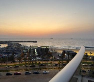 Ashdod Apartment | Sea Breeze - Modern Marina Stay