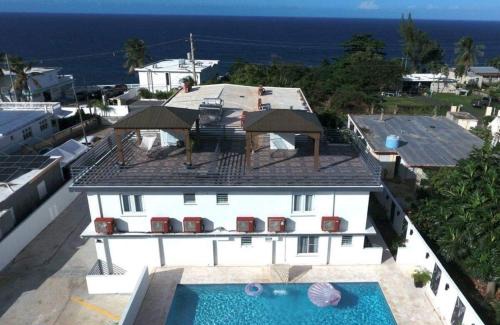 Terranova Apartment | Sea Breeze Tunnel Hideaway 6