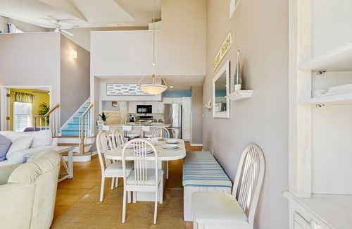 Bethany Beach Condo | Sea Colony 2nd floor condo with pools, tennis/pickle ball courts, fitness center