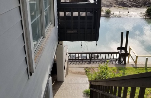 Port Isabel Cottage | Sea Cottage with easy boat access. Near Space X