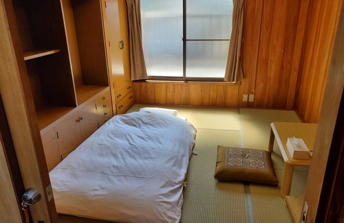Aoshima House | SEA-DWELLER Inn