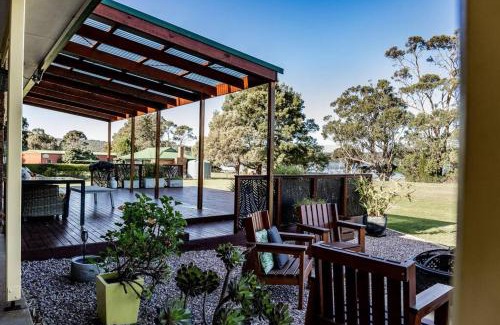 St Helens House | Sea Eagle Escape on Moulting Bay