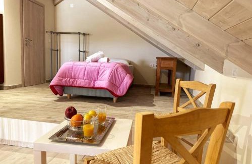 Sternes Villa | Sea Esta Next To Marathi Beach