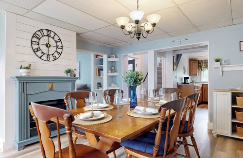 Old Orchard Beach House | Sea Flower by Bayley Vacation Rentals