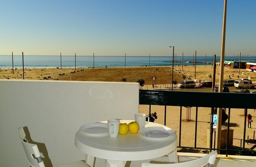 Costa de Caparica Apartment | Sea front Apartment Vasco da Gama