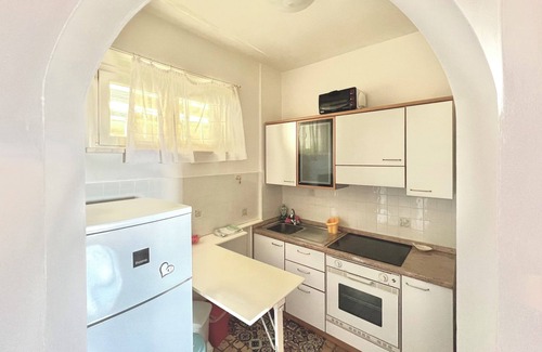 Lido di Fermo Apartment | Sea front apartment -high speed wifi, bikes, parking, climate, Marche Region ideal