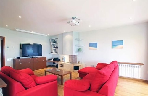 Passeig Maritim Apartment | Sea front luxurious rental, 150 sqm with private garden and parking in Sitges.