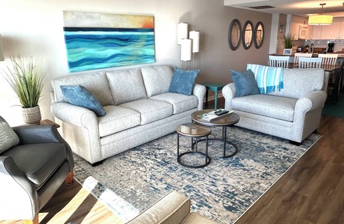 Indian Shores Condo | Sea Gate 206 Beautiful Beach Front Condo/3 BR - 2 BTH