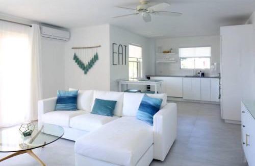 Weston Apartment | Sea Glass Villa - Spacious 1 Bed, 2 Bath on West Coast