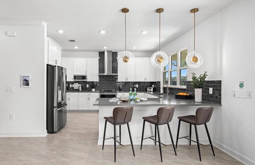 Melbourne Beach House | Sea La Vie | Beach Escape Near Disney w/Pvt Pool, Chef Kitchen, Sea-Themed BR