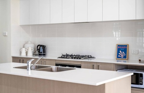 Salamander Bay House | Sea La Vie One 400m to waters edge