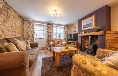 Burnham Market House | Sea Lavender Cottage