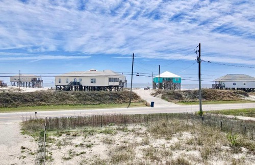 Silver Cay House | Sea Level