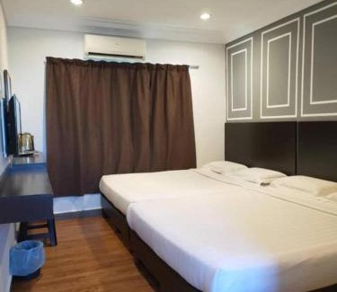 Pulau Ketam Hotel | Sea Lion Hotel Pulau Ketam