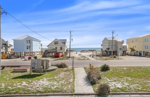 Gulf Shores House | Sea Oats 102C- Beach view Pool 25 steps to beach