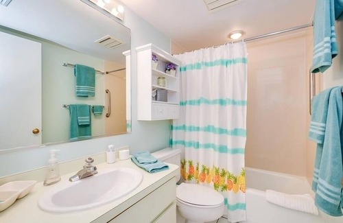 Boca Grande Condo | Sea Oats 215 2 Bedroom Home by RedAwning